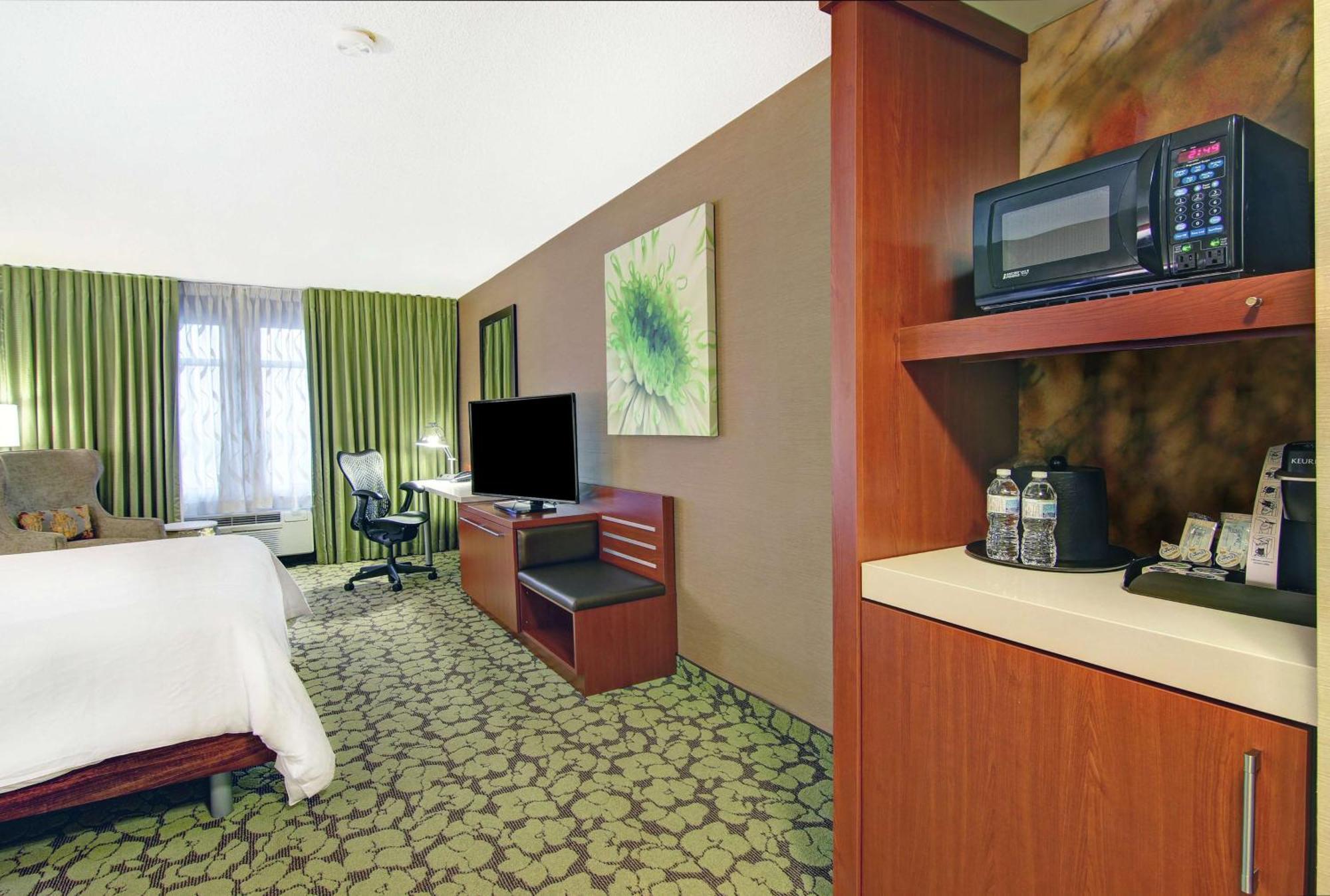 Hilton Garden Toronto/markham 3*
